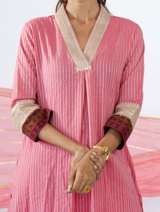Pink Silver Zari Kurta Set