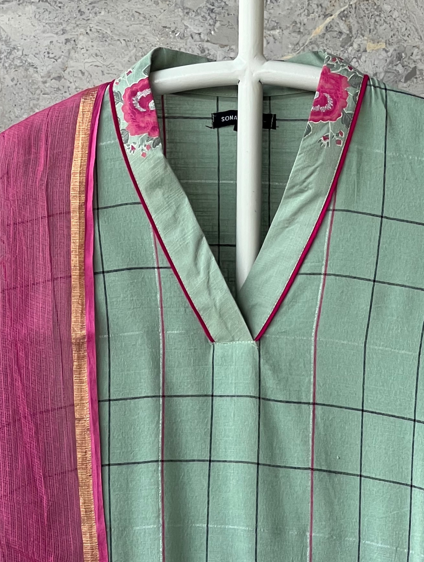 White Butti Cotton Kurta