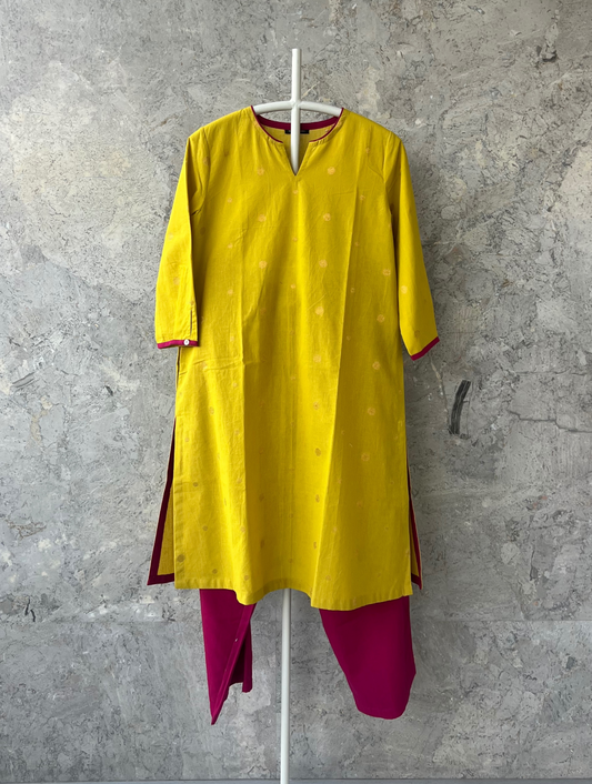 Blush-Edged Cotton Kurta