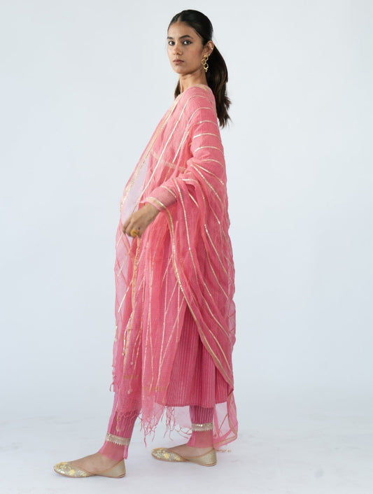 Gulabi Kota Doria Dupatta with black thread and sequin lace, golden gota stripes, and a zari border – a handcrafted Indian designer piece.