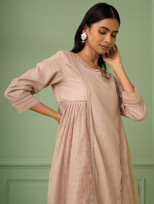 Soft cotton luxury wedding guest dresses for a rich look. Perfect flare dress for bridesmaid and all wedding occasions. This rose colour dress comes with a hand block printed slip. Shop or gift the most luxurious and comfortable dress for all occasions.