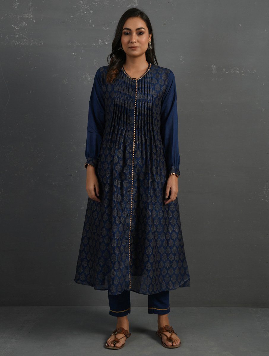 (Set of 3) Indigo Block Printed Handwoven Chanderi Kurta with Mul Slip & Pants Kurta The Neem Tree Sonal Kabra Buy Shop online premium luxury fashion clothing natural fabrics sustainable organic hand made handcrafted artisans craftsmen