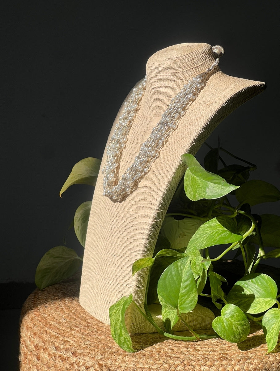 Gold & Sliver Thread Pearl Necklace