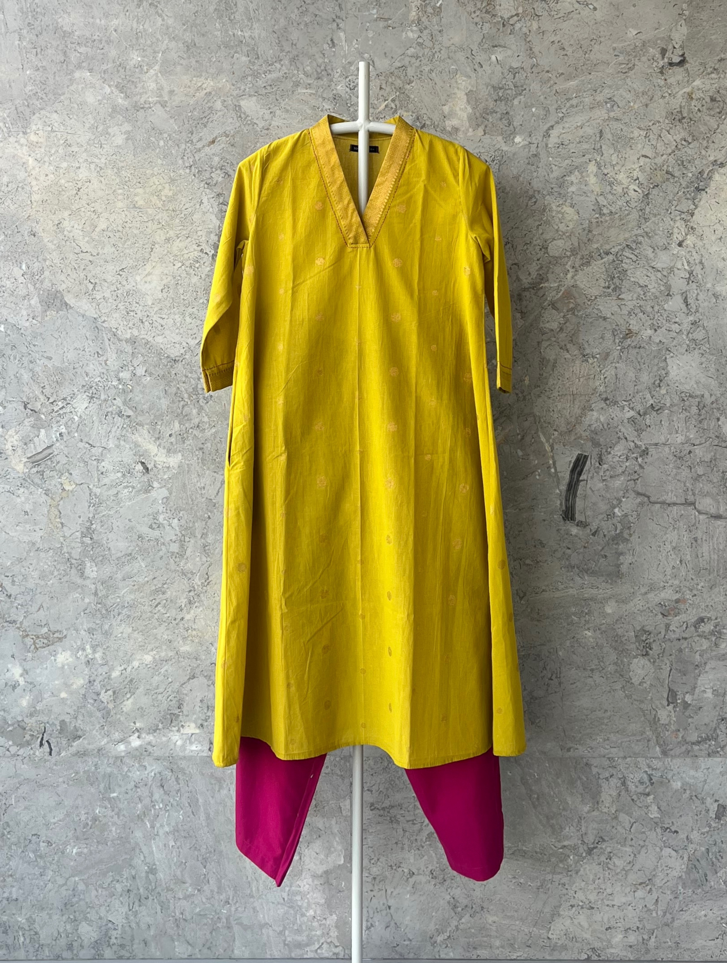 White Butti Cotton Kurta