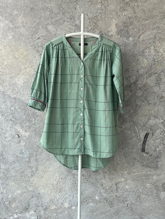 Pista rayon shirt with 3/4th gathered sleeves by Indian designer Sonal Kabra