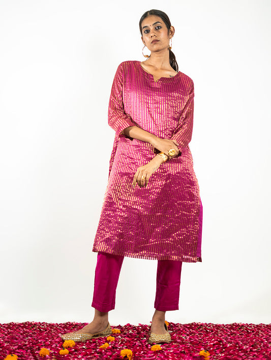 Rani Chanderi kurta set with beadwork and silk pants by Sonal Kabra
