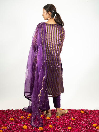 Purple Festive Elegance