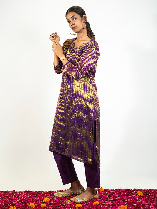 Purple Chanderi kurta set with beadwork and silk pants by Sonal Kabra