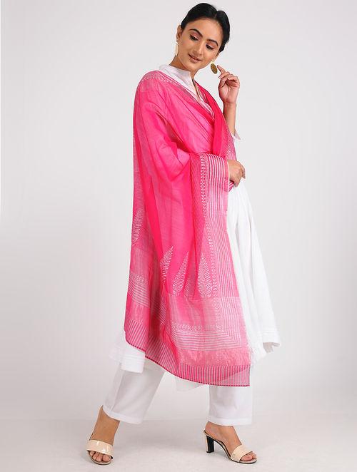 Chanderi zari dupatta Sarees & Stoles Sonal Kabra Sonal Kabra Buy Shop online premium luxury fashion clothing natural fabrics sustainable organic hand made handcrafted artisans craftsmen